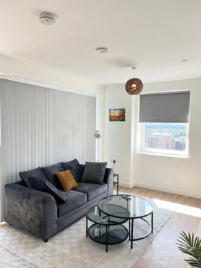 Modern, New, Amazing Apartment in East London!